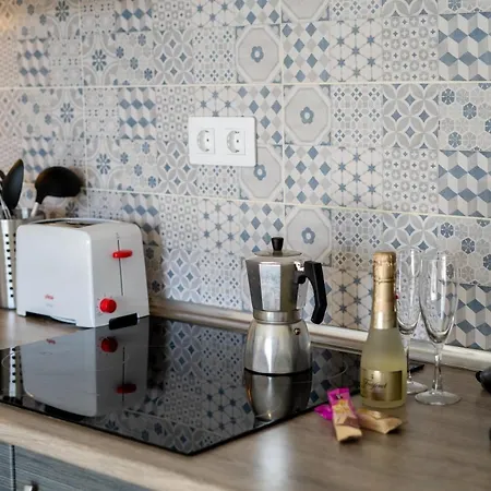 Apartament New & Renovated Vacation *