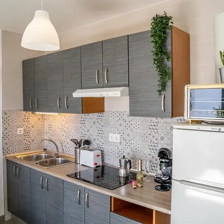 New & Renovated Vacation Appartement